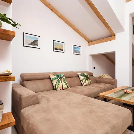 Galboka Nine Apartment *