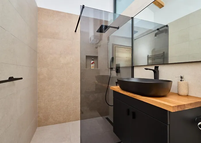 Galboka Nine Daire Nerezine