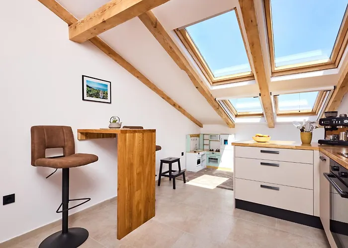 Galboka Nine Daire Nerezine