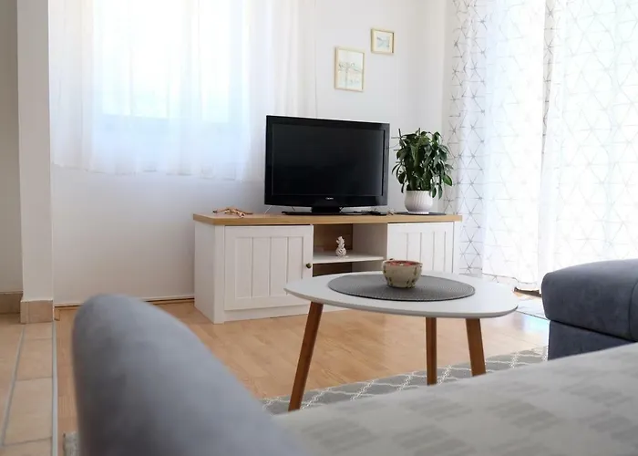 Galboka Nine Daire Nerezine