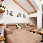 Galboka Nine Apartment *
